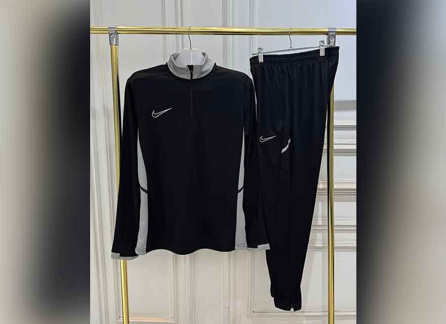 Спортивный костюм Nike для футбола. Размер М. Новое